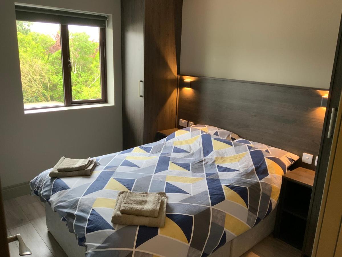 Small,Smart,Tidy 2 Bed Apartment Голуэй Экстерьер фото